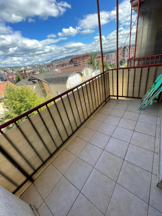 Mexican Touch Apartment With Parking Garage Pristina Exterior foto